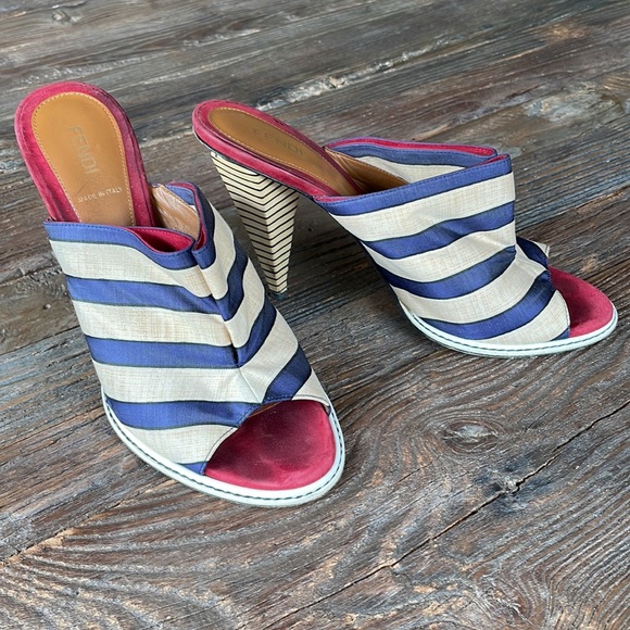 Fendi striped canvas and red suede heeled sandal Size 40 w/COA - Picture 2 of 11